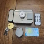 Serrure Électronique RFID 125kHz SE106 avec Télécommande, Carte et Clé Physique – Sécurité Polyvalente