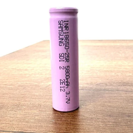 Pile Samsung 18650 3.7V 5800mAh – Version Copie, Capacité Non Réelle