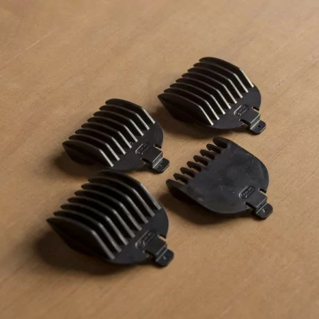 Kemei Kit Tondeuse Waterproof A Cheveux 10 En 1 KM 1015 - Noir 9