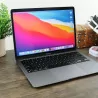 Laptop 13 inch macbook air with apple m1 chip 13” 2021 8GB RAM, 256GB SSD Storage neuf